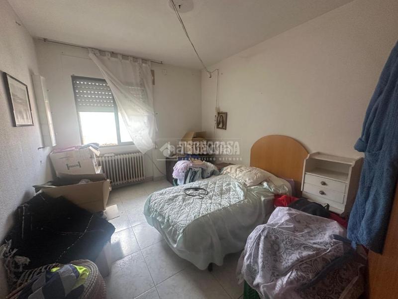 Foto 217f4025-759e-441c-bfcc-9b843f1a2ed7. Maison dans Yebes - pueblo Yebes