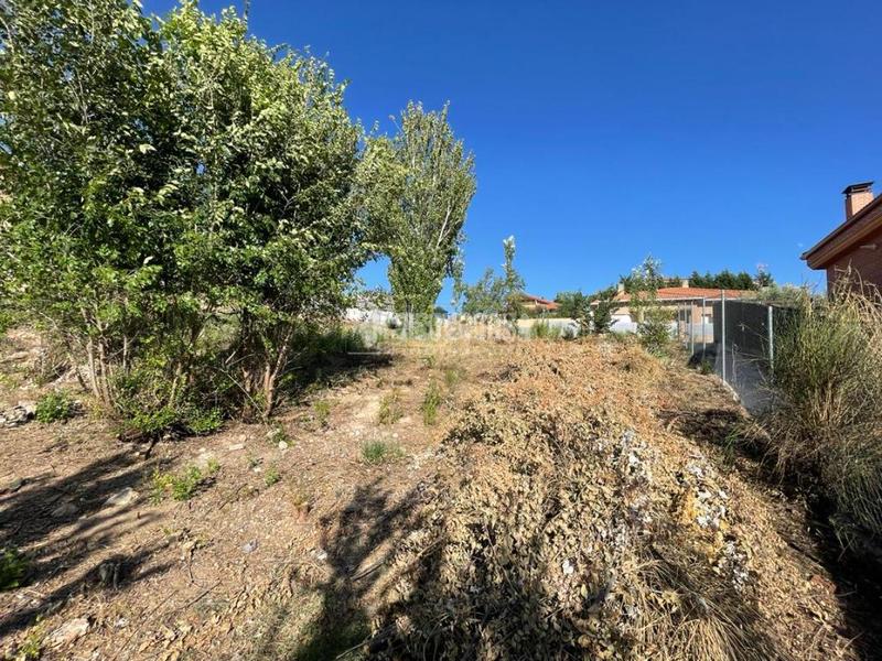 Foto b9fbf9dc-3d33-41b2-8c2a-9770c7790e63. Terreno residencial terrenos en venta en Chiloeches