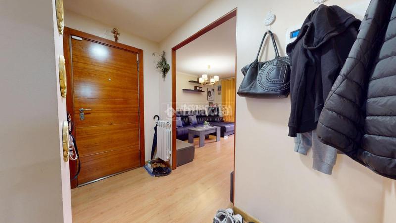 Foto e5743d59-947f-4971-9e3a-a36edddba2f5. Pis a Yebes - valdeluz Yebes