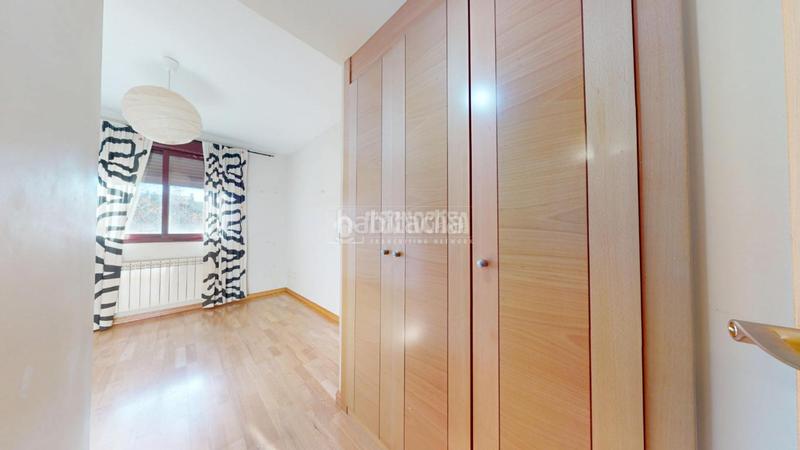 Foto 677c8668-38e3-4b96-88b1-0e4ed806e39c. Pis a Yebes - valdeluz Yebes