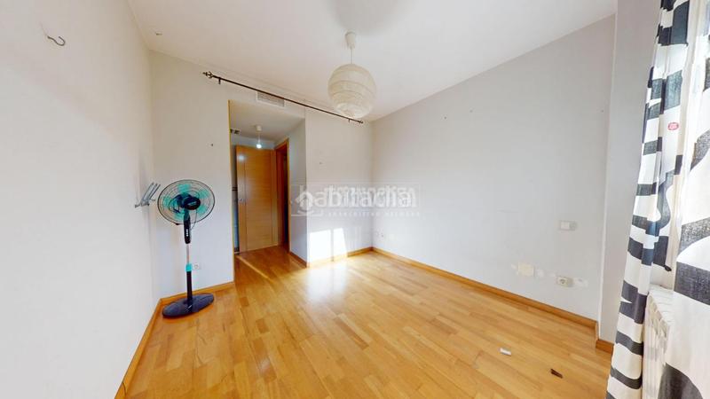 Foto 710d66a8-a3f3-4547-a527-bd41e09b8e3b. Pis a Yebes - valdeluz Yebes