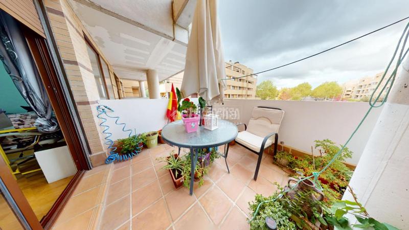 Foto b8f05cd0-30a3-43ff-943f-0305c6372540. Flat in Yebes - valdeluz Yebes