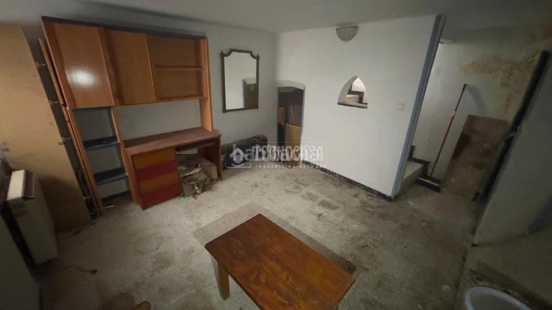 Foto 89b1a1d8-331f-4240-8212-80c63425998a. Casa aparellada a Horche