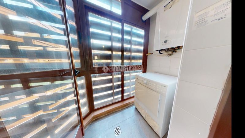 Foto acbbe5be-3274-4e79-a22c-12b696742c42. Pis a Yebes - valdeluz Yebes