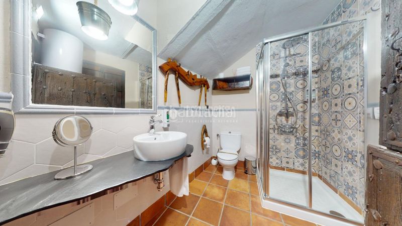Foto f79126b8-c25e-41da-8c8d-6de97e4ada7c. Casa aparellada amb calefacció a Horche