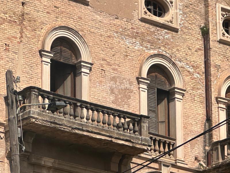 Foto b8a59670-0229-4598-9840-4b243bc46863. Casa in carrer de castelltallat 30 in Font dels Capellans - Sagrada Familia Manresa