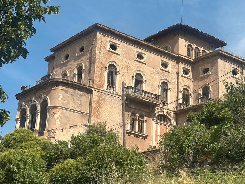 Foto ecf0627b-6a88-4aa6-8b6a-2ef4d12a65d9. Casa in carrer de castelltallat 30 in Font dels Capellans - Sagrada Familia Manresa