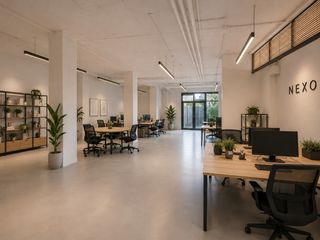 Local Comercial en Carrer d'amadeu torner 25. Amplio local comercial de 115 m� para reformar, completamente di