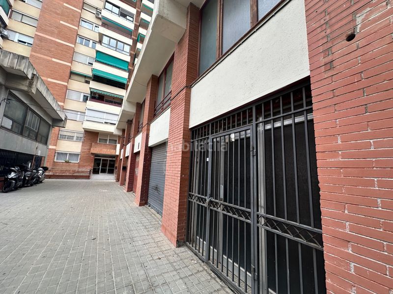 Foto 45fb2543-7b67-4c74-9c20-041e4e14750a. Edifici a passeig d'urrutia 125 a La Guineueta Barcelona