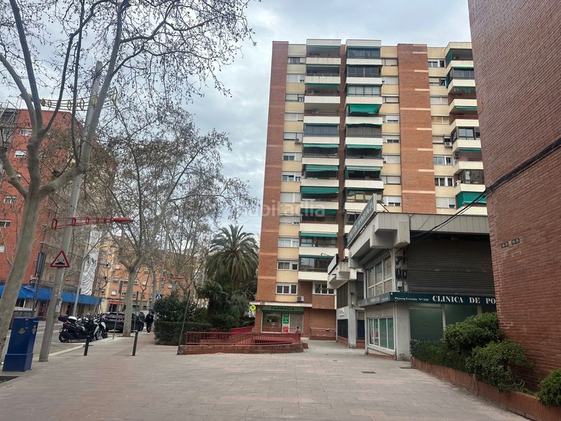 Foto a6b84b2f-1c04-4ba8-8896-bbdf152ecddb. Edifici a passeig d'urrutia 125 a La Guineueta Barcelona