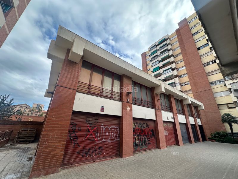 Foto e29e077c-323d-4d5c-a57c-6ea5140c4436. Edifici a passeig d'urrutia 125 a La Guineueta Barcelona