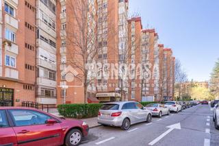 Pis  N/a. Piso en venta en madrid