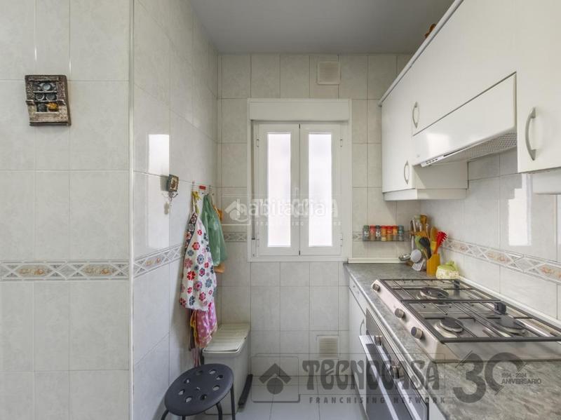 Foto dfb3e0fc-7d36-4d01-b9bb-1585f9e30243. Flat with heating in Delicias Madrid