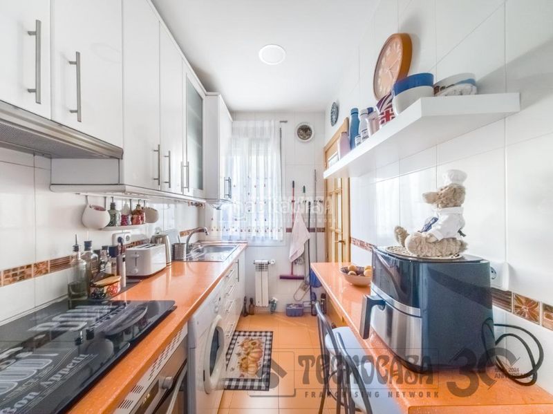 Foto 35b92d3b-1076-4016-8a1e-31999ec5bd91. Pis amb calefacció a Chopera Madrid