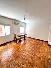 Piso en San Isidro. Piso en venta en madrid