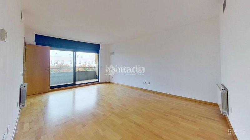 Foto ab827834-f4ef-4d17-a530-739a6520565e. Pis amb calefacció a Centre Sabadell