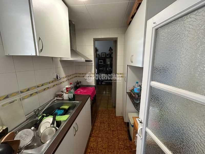 Foto 34bea651-8271-42dd-93f8-95de6965e12d. Casa aparellada a Eixample Sabadell
