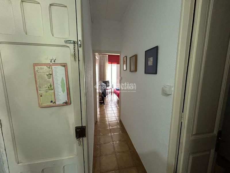 Foto b6a07878-1054-4243-a337-1648cc95c2bd. Casa aparellada a Eixample Sabadell