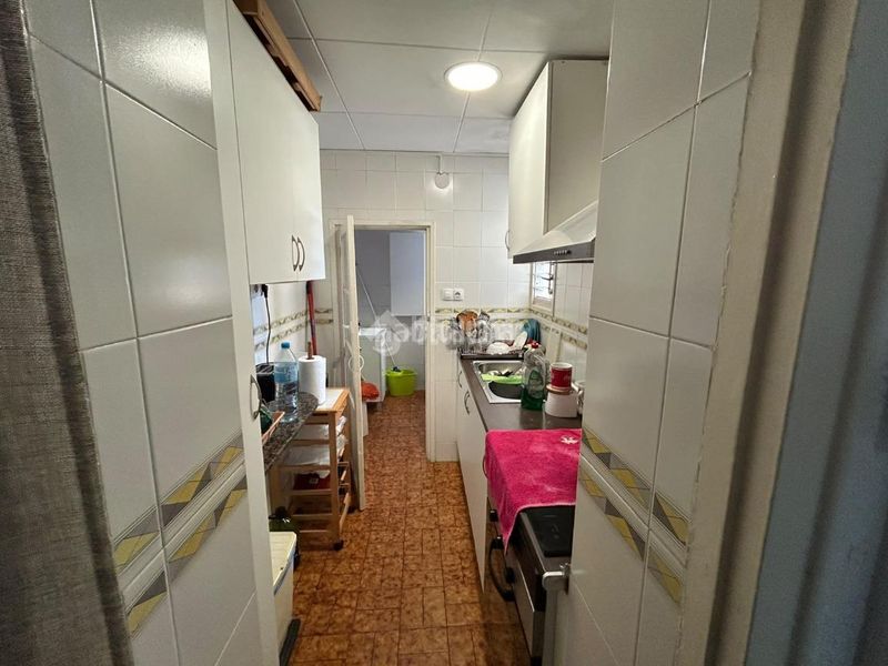 Foto bc0f8971-17d9-4761-b0ad-f7224a3a3af1. Casa aparellada a Eixample Sabadell