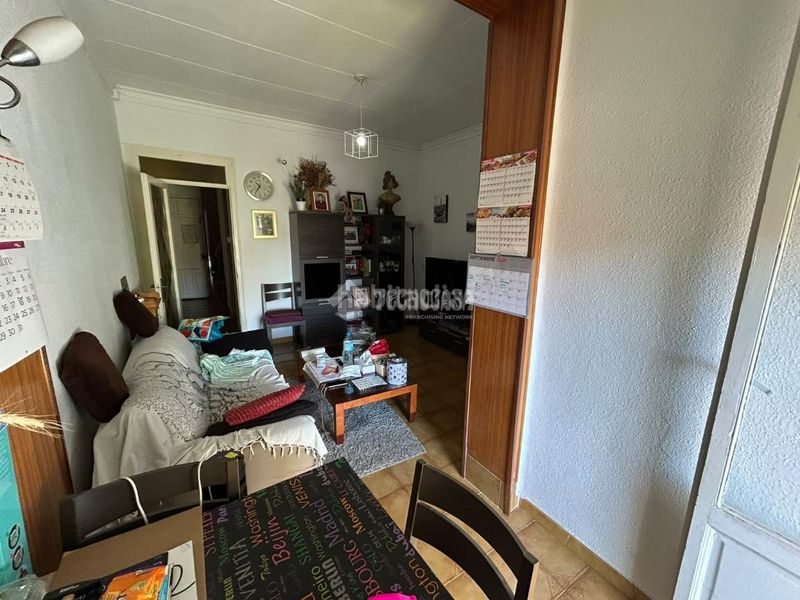 Foto d76326ec-3f69-4a25-8e3f-7fc0d0946b83. Casa aparellada a Eixample Sabadell