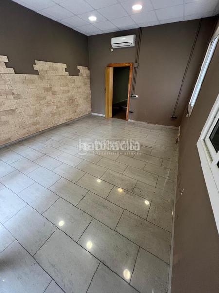 Foto 6b1e613d-ab11-4706-845f-737c220d0aa4. Alquiler local comercial tienda en alquiler en Eixample Sabadell