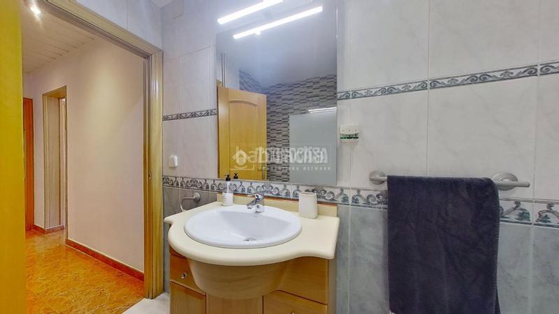 Foto 89b340b3-b34f-4bd7-b36e-74458a21a5e0. Appartamento con riscaldamento in Creu de Barberà Sabadell