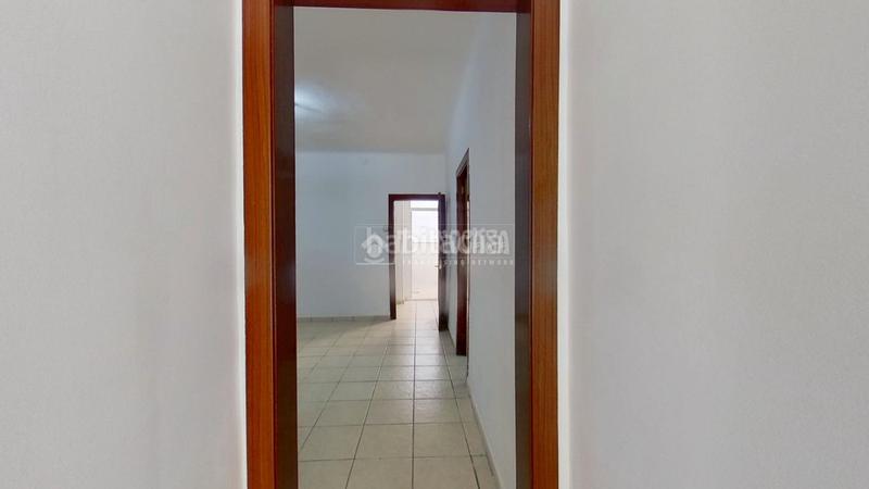 Foto a88aa51d-973d-42ed-a002-5b6969383057. Casa pareada casa en venta en Torre-romeu Sabadell