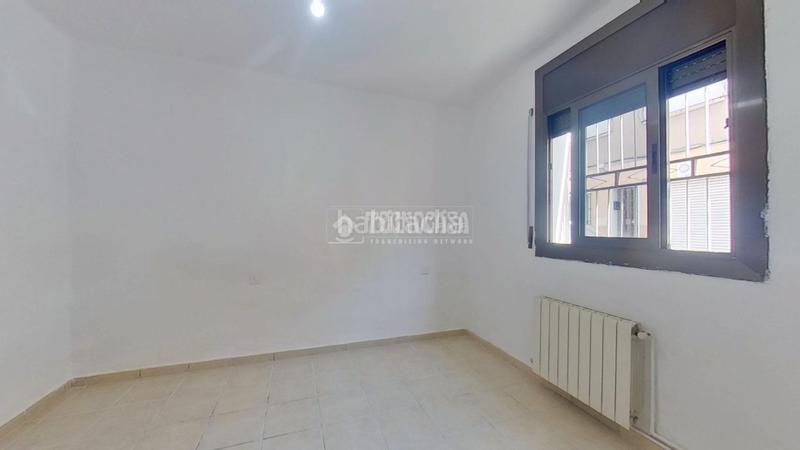 Foto b86d22bf-2523-4d1a-bf82-e38e080c3af6. Casa pareada casa en venta en Torre-romeu Sabadell