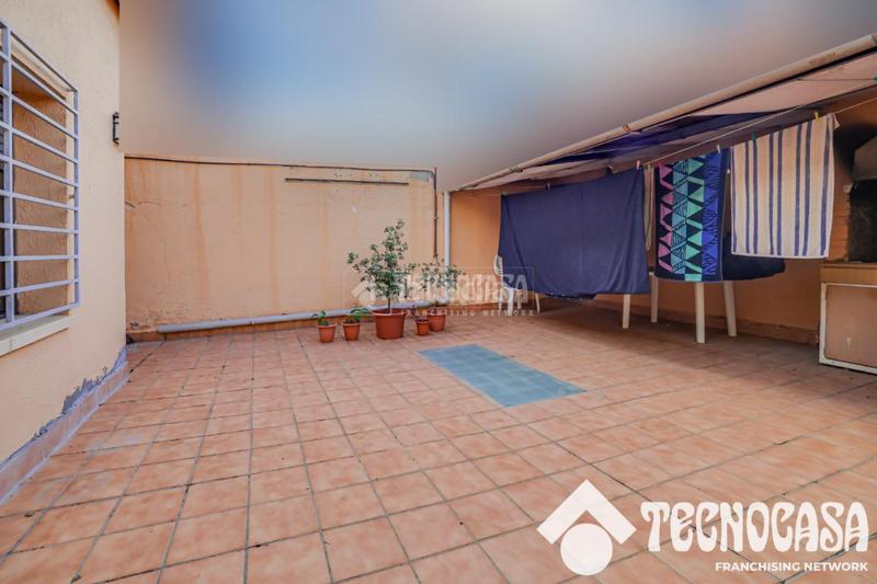 Foto d8badaba-a796-4311-8a84-f941051df1bf. Maison jumelée dans Can Rull Sabadell