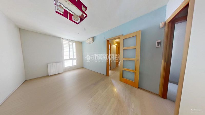 Foto 35f9e113-87e8-4335-8e2e-426bb603eee4. Appartamento in Eixample Sabadell