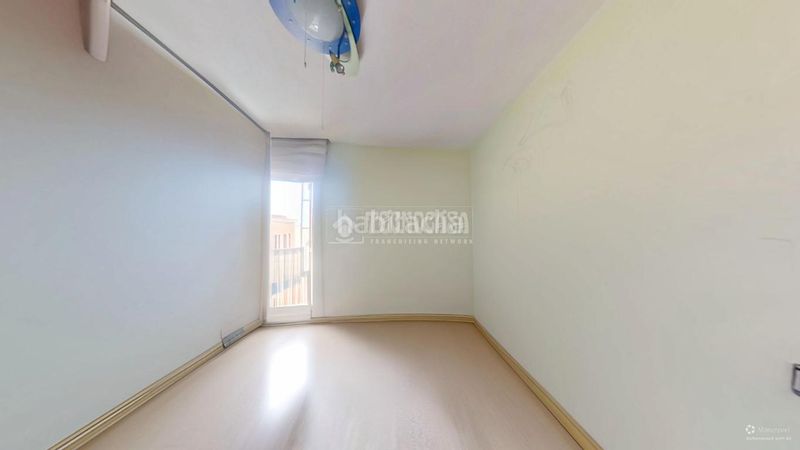 Foto ede8f517-6047-4edf-817f-943389703b4c. Appartamento in Eixample Sabadell