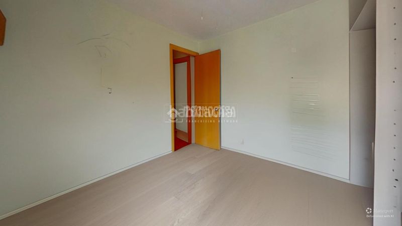 Foto f1df007e-844b-4834-a8b9-169d1fecef04. Appartamento in Eixample Sabadell