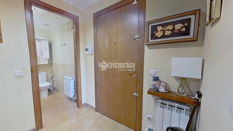 Foto 7158755b-7653-4f28-8d03-ee20a8b8a47a. Pis a Creu Alta Sabadell