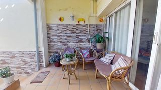 Doppelhaus in Can Puiggener. Casa en venta en sabadell