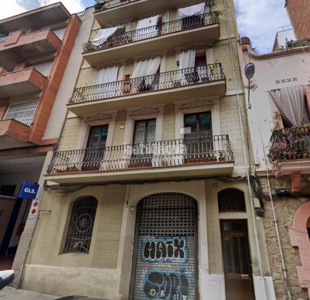 Foto 1f9340e5-d12a-48f6-bd64-30eb1fbb7ada. Pis a El Poble Sec - Parc de Montjuïc Barcelona