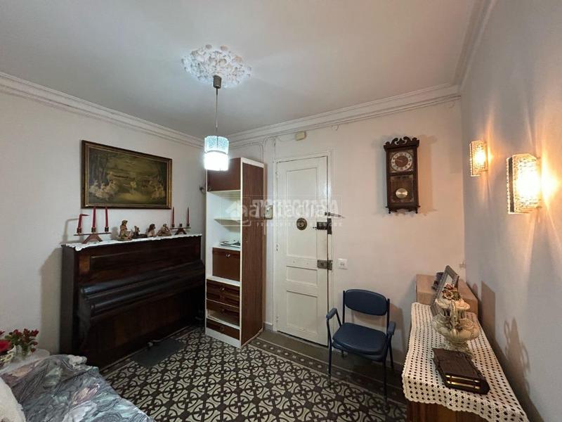 Foto a1fe43e3-08c8-466c-923e-699a32d2c285. Pis a El Poble Sec - Parc de Montjuïc Barcelona