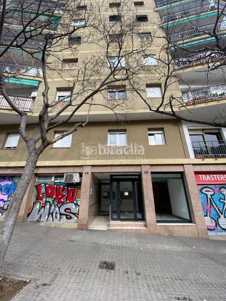 Foto f25c580b-c18c-4a9b-82e2-f1f6649ec36d. Car parking in El Poble Sec - Parc de Montjuïc Barcelona