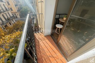 Etagenwohnung in El Poble Sec - Parc de Montjuïc. Piso en venta en barcelona