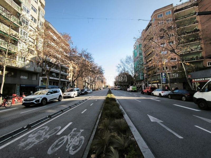 Foto 1d5f9349-9b30-4cd5-ae0f-90d78a55c6ec. Aparcament cotxe a Sant Antoni Barcelona