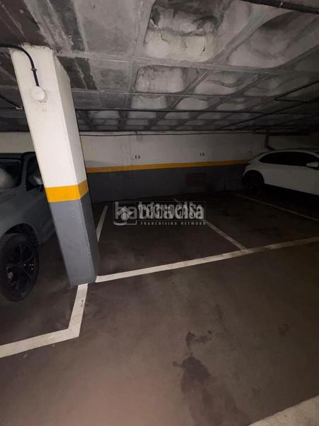 Foto 9b0344b2-cf09-4f3c-85f1-128d371d9d29. Aparcament cotxe a Aluche Madrid