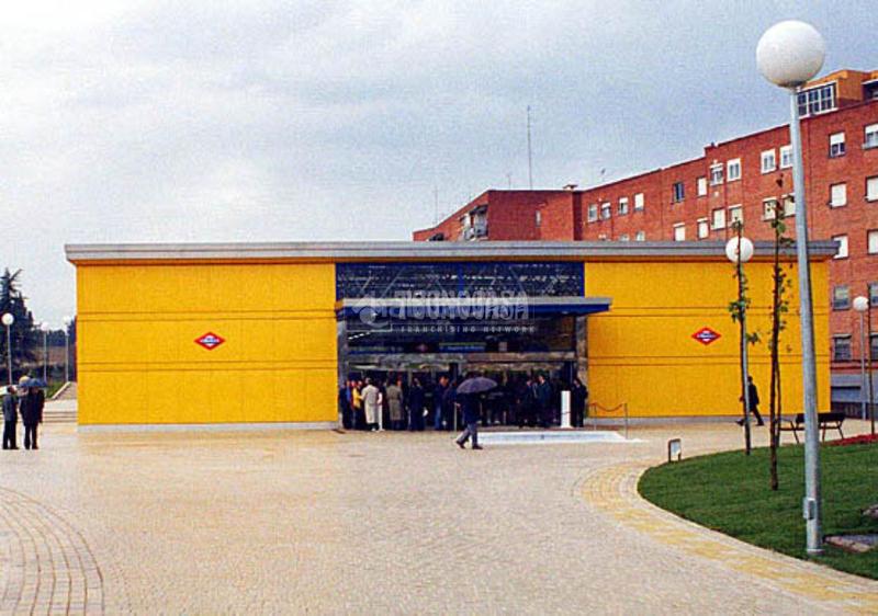 Foto a71962d0-d394-4d2a-96da-0cb3c383ee81. Aparcament cotxe a Aluche Madrid