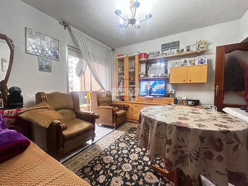 Foto bbe05074-a3ab-4d9f-a736-6576af959843. Pis a Aluche Madrid