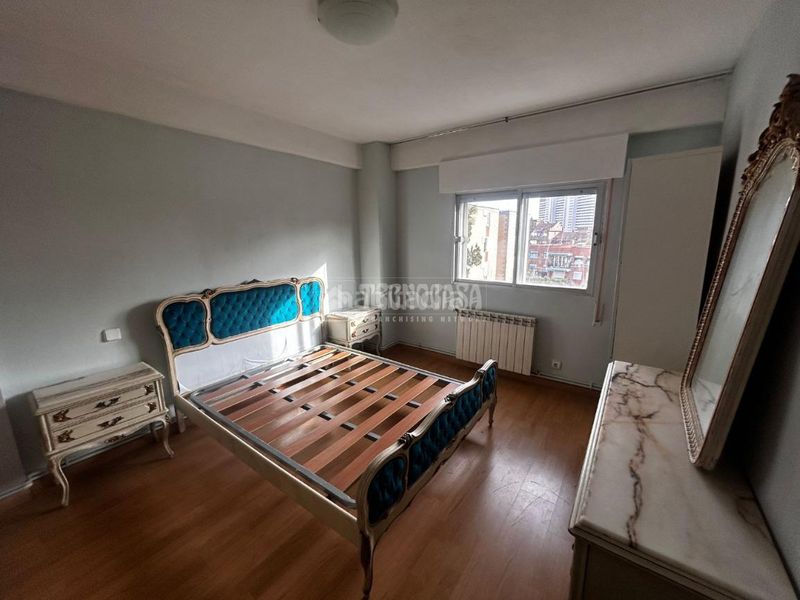 Foto 5b3b9780-bade-467e-a719-99840f8af5a0. Pis a Aluche Madrid