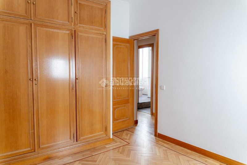 Foto 987a0463-852a-4047-aae9-3706149818c3. Lloguer pis amb calefacció a Lista Madrid