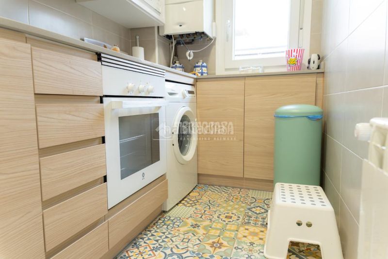 Foto c43a59e0-9410-4e2e-a62e-59a96ab74c5e. Pis amb aparcament a Guindalera Madrid