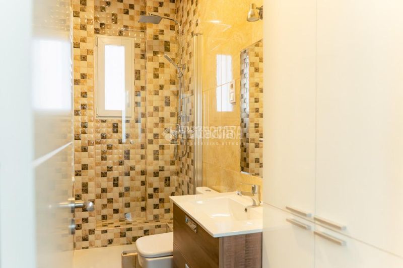 Foto 3979ae4d-c780-4716-bf72-3937a7f6079e. Flat with heating in Lista Madrid