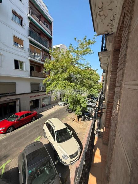 Foto bbee9c57-a3bd-4ede-ba49-a847543d23f9. Lloguer pis amb calefacció a Guindalera Madrid