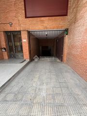 Miete Autoparkplatz  C. de londres. Boxplaza de garaje en alquiler en madrid