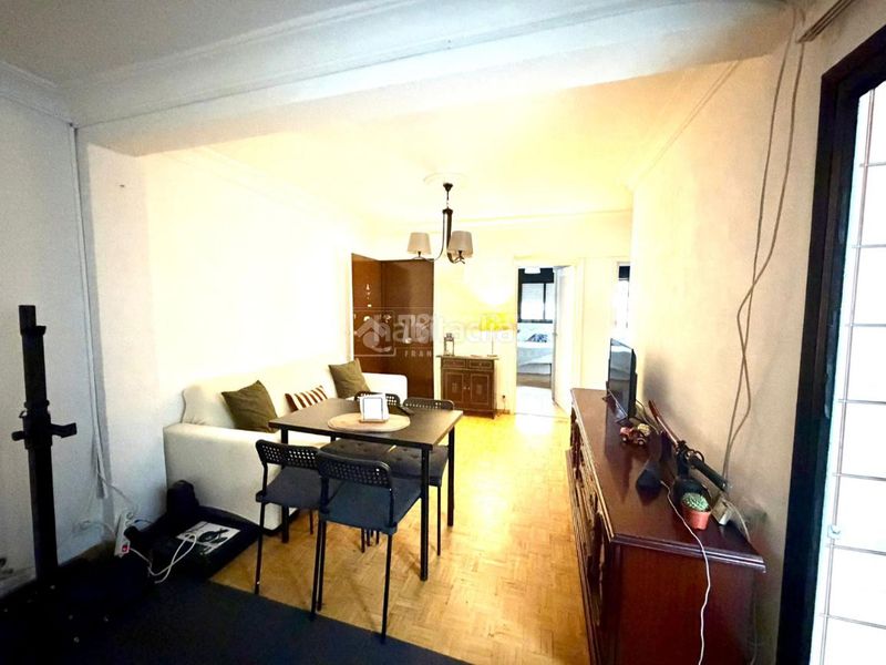 Foto fab8f7ff-60b1-460d-b860-77ee92fe4673. Pis a Numancia Madrid