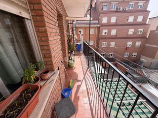 Pis a Numancia. Piso en venta en madrid